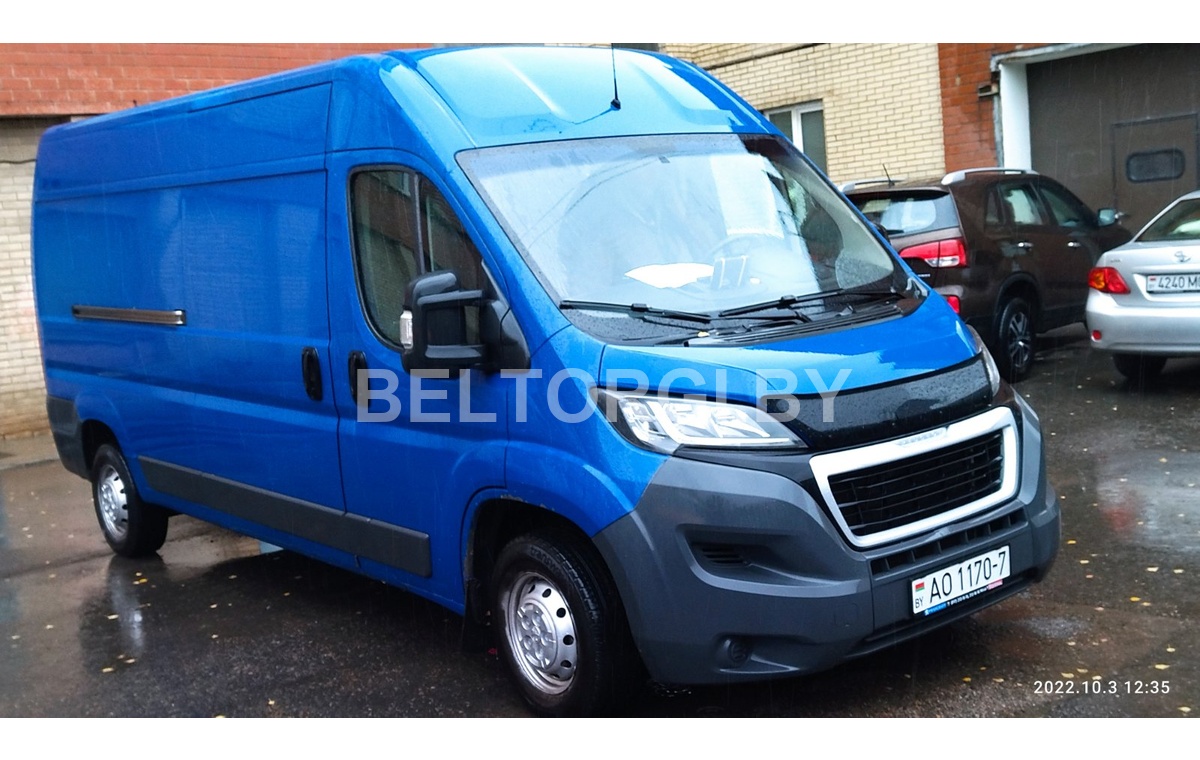 Грузовой вагон PEUGEOT BOXER, 2014 г.в., цвет синий, рама  №VF3YCZMFC12672728 Минская обл.