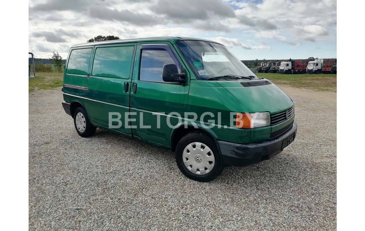 Грузовой вагон Volkswagen Transporter, 1992г.в., 2,4Д, МКПП, цвет зеленый,  № кузова WV2ZZZ70ZNH103095 Минская обл.