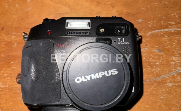 Фотокамера Олимпус С-7070, г.в. 2005, инв. №1112
