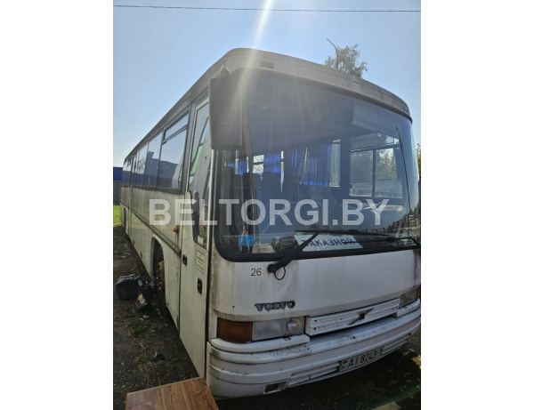 Транспортное средство автобус VOLVO B10BK040,  номер кузова YV3R12B1XRA001168,  цвет белый,  гос. номер: АI82431,1995 г.в.