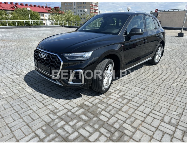Легковой автомобиль внедорожник универсал Audi Q5 S line 45, 2021г.в.