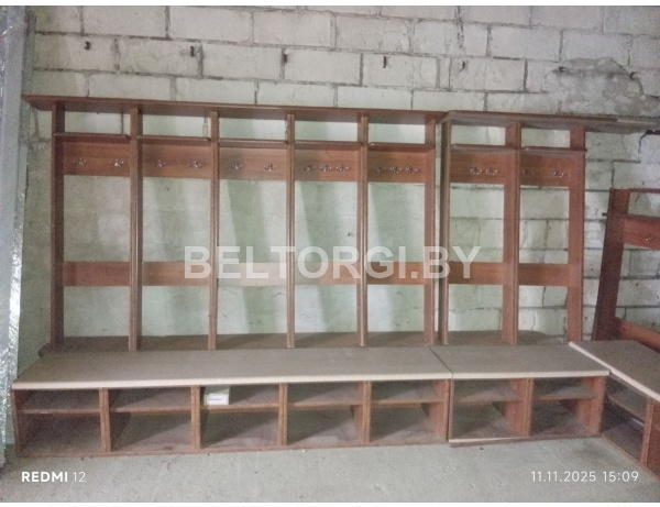 Комплект мебели для гардероба