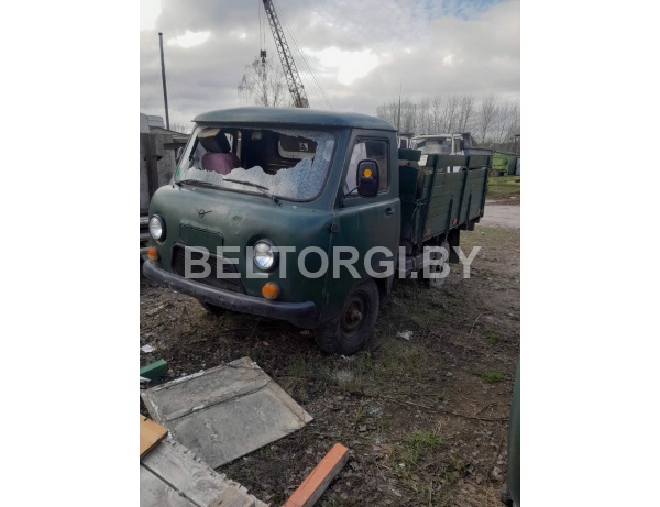 Грузовой бортовой УАЗ 452, год выпуска – 1982, регистрационный знак: АА 4734-1, заводской (серийный, идентификационный) № 2811