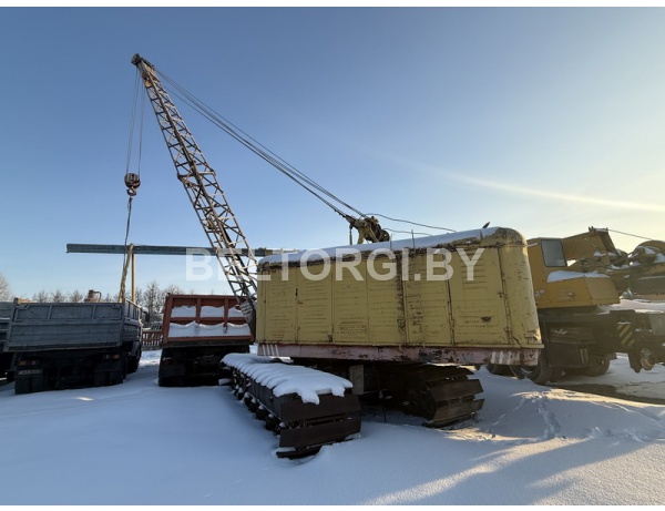 Кран гусеничный, инв.№00000145