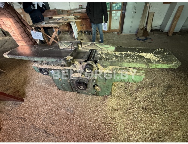 Станок деревообрабатывающий (строгальный), год выпуска не установлен, заводской номер не установлен