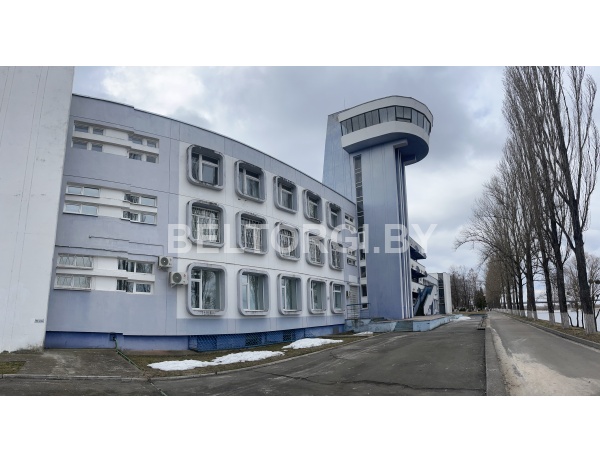 Административно-хозяйственное здание общ.пл.2840,1м2 по адресу Гомельская обл., г.Мозырь, ул.Советская, 27А