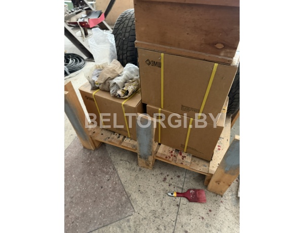 Электродвигатель IM 1081 (лапы), 3шт., код 4190