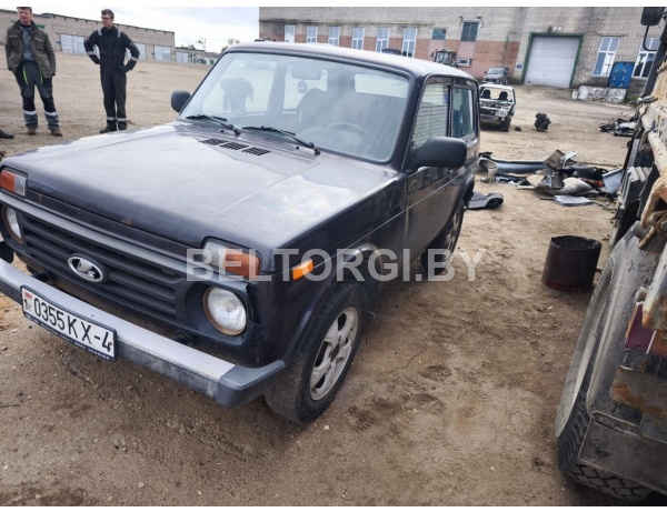 Легковой автомобиль (внедорожник универсал) LADA 212140, 2016г.в., кузов (рама) № XTA212140G2259052, цвет фиолетовый, рег. № 0355 КХ-4, инв. № 1996