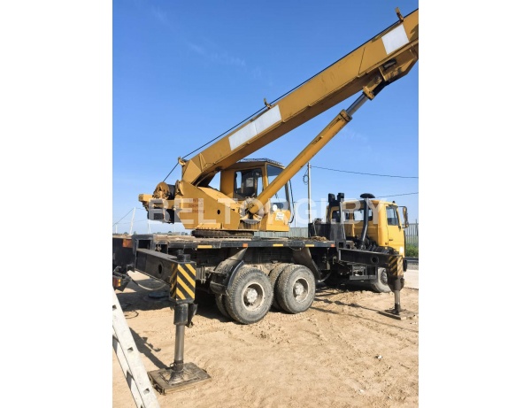 Грузовой кран MAZ 6303 АЗ КС 55727-7-(22), 2009 г.в. VIN: Y3М6303А390001054