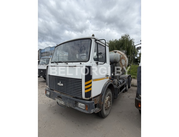 Грузовой специальный бетоносмеситель MAZ 6303A5 SMB 372 20, 2009г.в., кузов, рама № Y3M6303A590001309/Y3BCMБ37290000202, инв. № 7500151, г.н. АE 6721-3