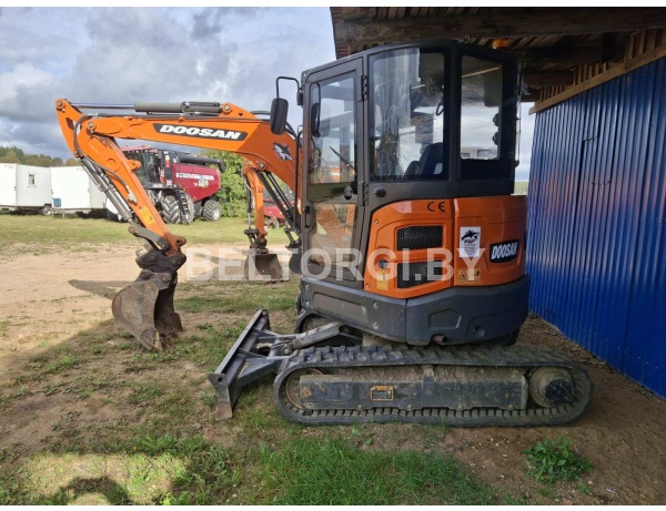 Мини-экскаватор Doosan 35Z, VIN: JH7803503M01A7049