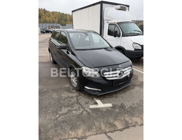 Легковой автомобиль хэтчбек Mercedes-Benz B200C, 2017г.в., № кузова WDD2428481J017247